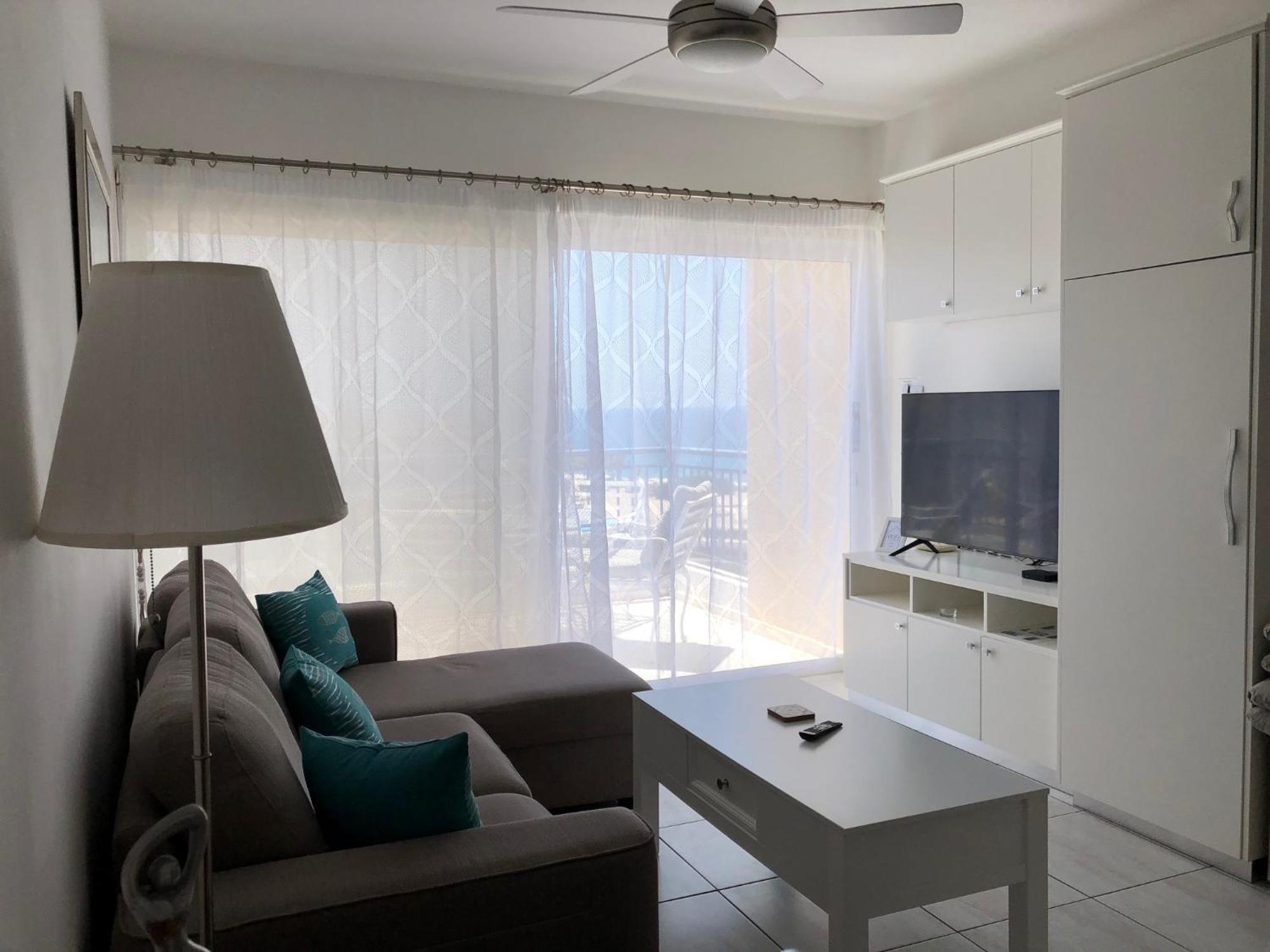 Kings Palace - Modern Penthouse With Incredible Sea Views Paphos 外观 照片