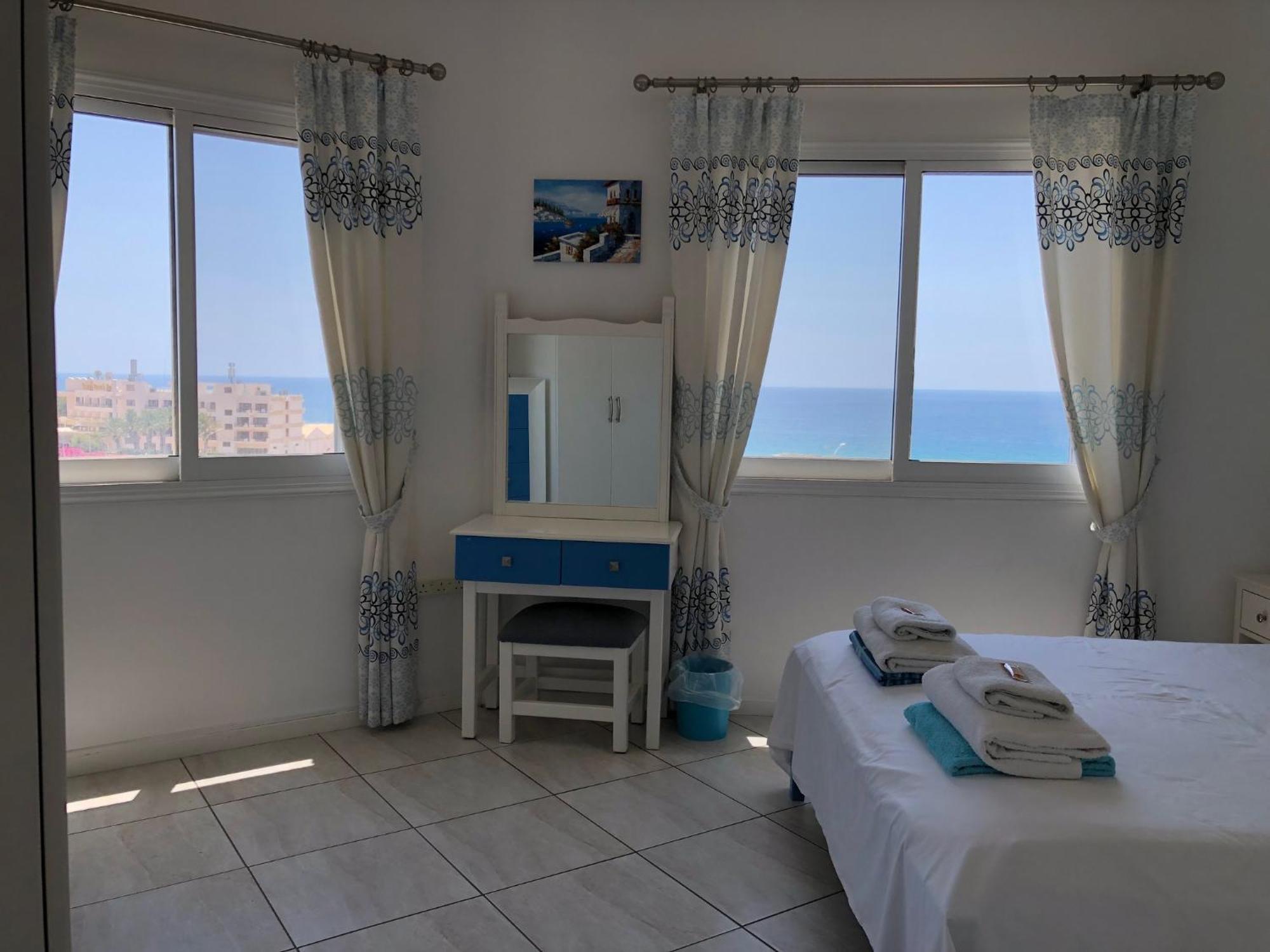 Kings Palace - Modern Penthouse With Incredible Sea Views Paphos 外观 照片